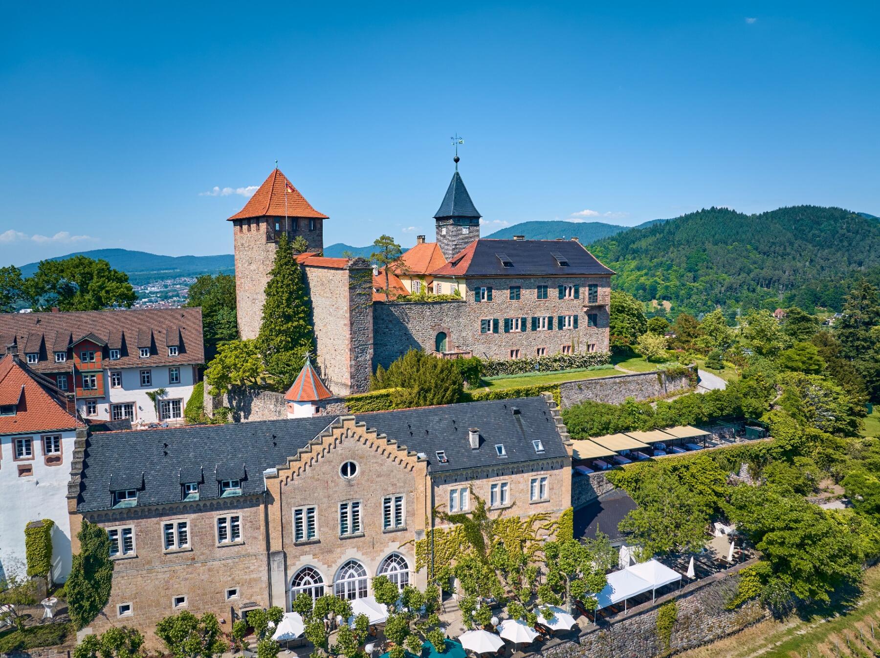 Historischer Gastronomiesaal auf Schloss Eberstein